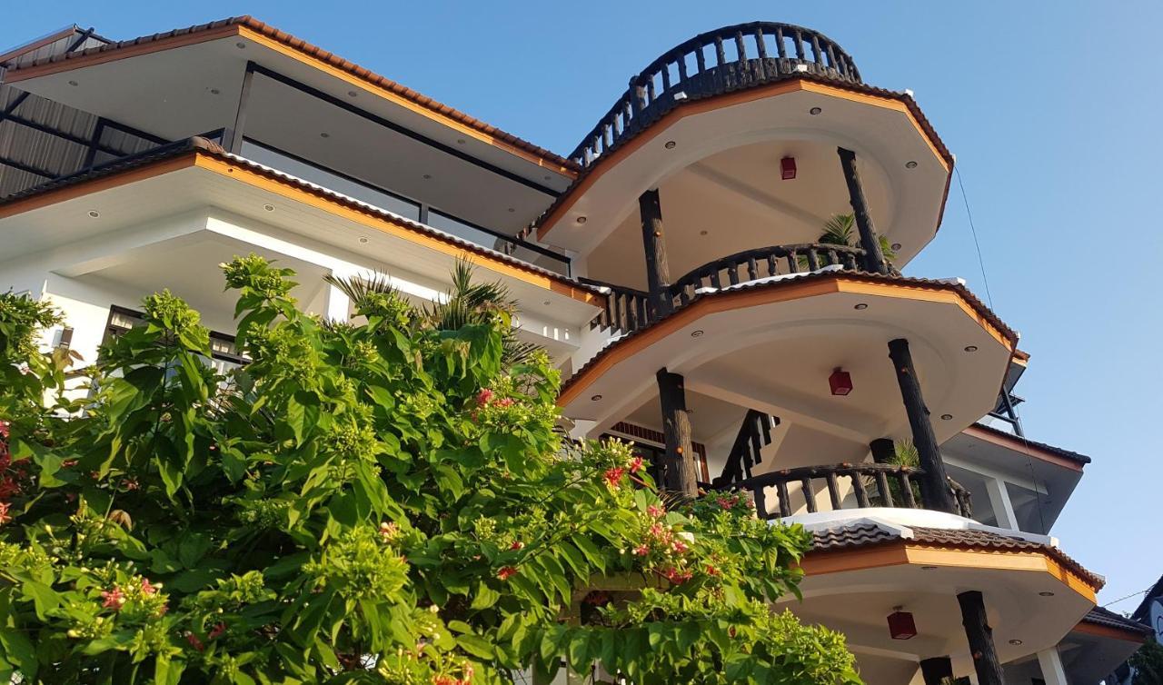 La Capannina Hotel Patong Eksteriør billede